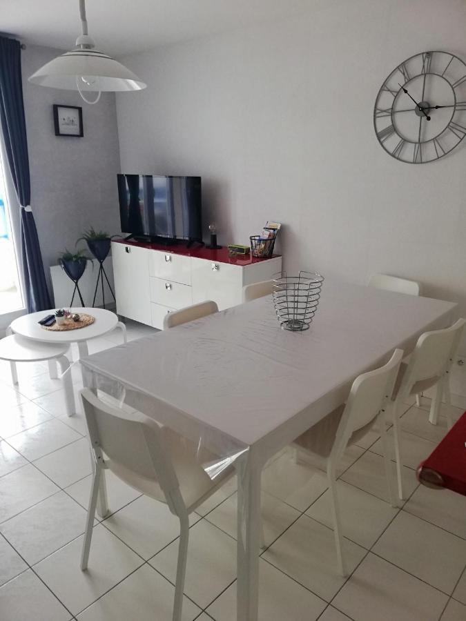 Ferienwohnung Vie De Famille Camiers Exterior foto