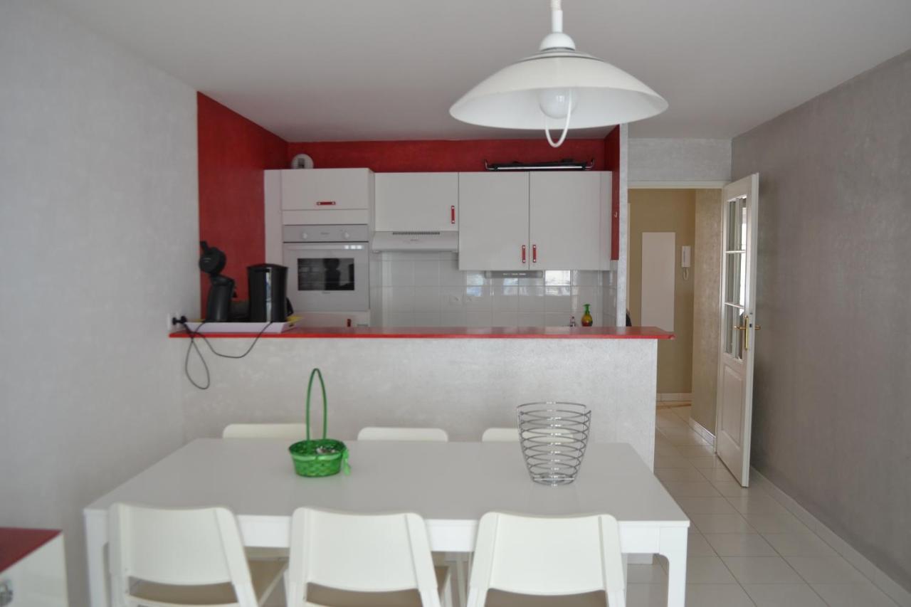 Ferienwohnung Vie De Famille Camiers Exterior foto